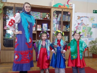 «Святочные гадания» в Карсовайской детской библиотеке